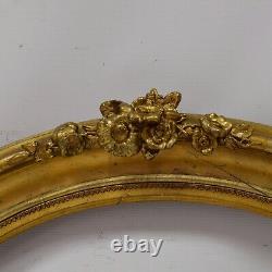 1863 Cadre ancien ovale en bois décoratif en état d'origine Feuillure 64,5x52,5