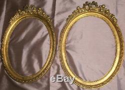 2 cadres médaillons ovales fin XIXème en bois & stuc doré