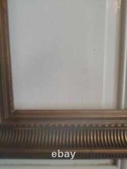 Ancien cadre à canaux bois stuqué doré 57 x 69 cm rangs de perle et godrons