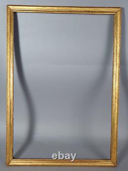 Cadre XVIIIe siècle 66x46,5 feuillure 62,5x42,8 cm bois feuille d'or B891