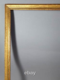 Cadre XVIIIe siècle 66x46,5 feuillure 62,5x42,8 cm bois feuille d'or B891