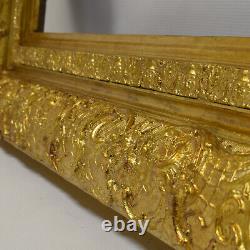 Cadre ancien circa 1850 en bois décoré doré à la feuille Feuillure 75,5x57 cm