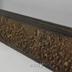 Cadre ancien circa 1900 en bois décoré peinture dorée Feuillure 46x35,5 cm