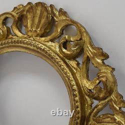 Cadre ancien du XIX ème siècle ajouré en bois d'or imitation Feuillure 24x18,5