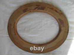Cadre oval en bois doré XIXème 47,5 x 40 27,5 x 35,5