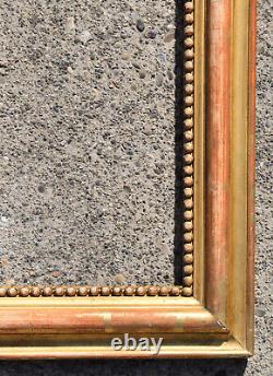 GRAND CADRE en bois et stuc doré décor de perles 19 EME FRAME / 1