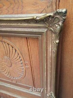 Important cadre en bois et stucs dorés de style Louis XV 70 x 50 cm