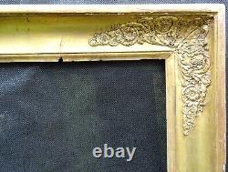 N° 819 CADRE Restauration XIXème siècle bois doré pour châssis 54 x 47 cm