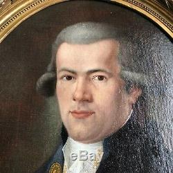 Portrait De Robespierre Huile Sur Toile Ovale Cadre En Bois Dore 18 Eme Siecle