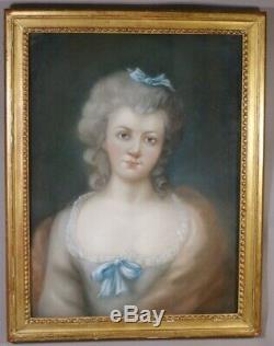 Portrait XVIII ème d'Une Femme, Pastel, Cadre Bois Doré, époque Louis XVI