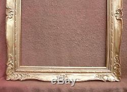Rare cadre MONTPARNASSE en bois doré à la feuille feuillure 61,3 x 50,3 cm