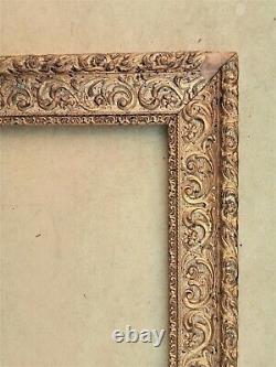 Rare paire de cadres en bois et stucs dorés Napoléon III feuillure 40 x 30 cm
