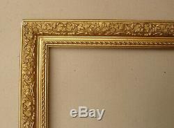Superbe cadre en bois et stucs doré fin XIXe Siècle feuillure 49 x 39 cm