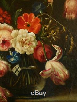Tableau Ecole Hollandaise du XVIIIe bouquet de fleurs, HST, cadre bois doré