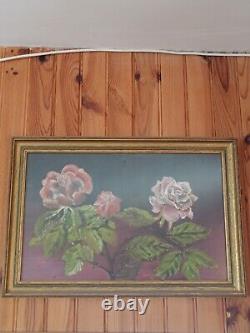 Tableau peinture huile sur bois sur cadre doré. Bouquet de rose signée GP