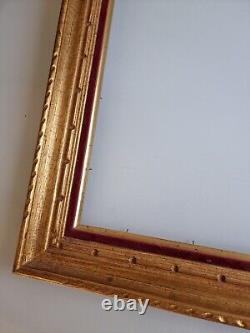 Wooden golden frame. Antique carved frame cadre ancien bois doré