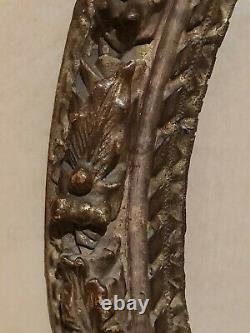 XVIII ème s, ancien cadre ovale en bois sculpté doré